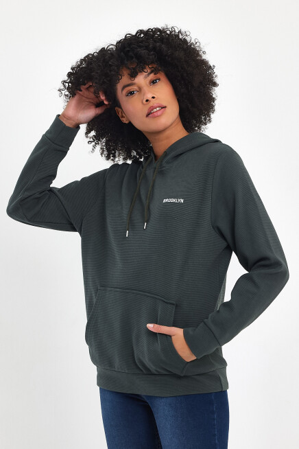 Kadın Kapşonlu Regular Fit Baskılı İnce Sweatshirt SPR21K61