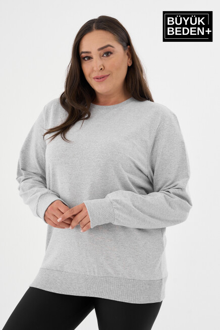 Kadın Büyük Beden Bisiklet Yaka İnce Sweatshirt – Regular Fit %64 Pamuklu SPR26BSWk956