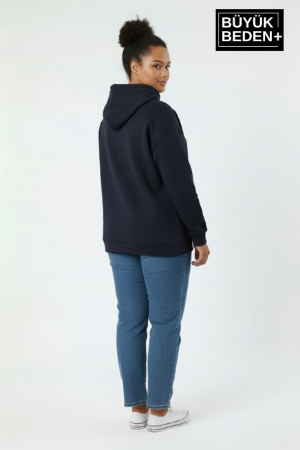 Kadın Büyük Beden Kapüşonlu El yazılı Brooklyn Baskılı Rahat Kalıp Sweatshirt SPR26BSWK958