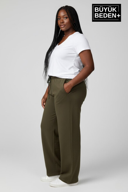 Kadın Büyük Beden Rahat Kesim Paça Reçmeli İnce Eşofman Altı SPR26EAK952