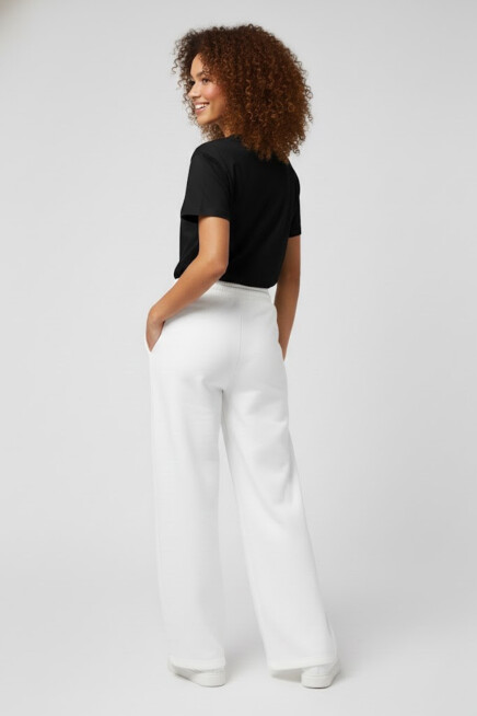 Kadın İki İplik Rahat Kalıp Yüksek Bel Geniş Paça Pantolon SPR26EAK988