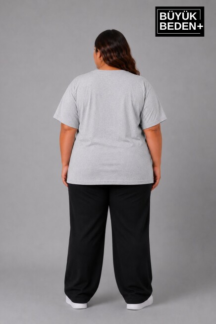 Süperlife Büyük Beden Kadın V Yaka Pamuklu Basic Tişört Lacivert 3XL-6XL SPR26BTSK509
